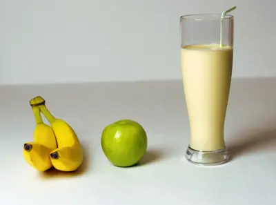 banana apple smoothie