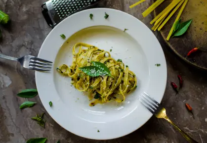 Salmon and Snow Pea Alfredo