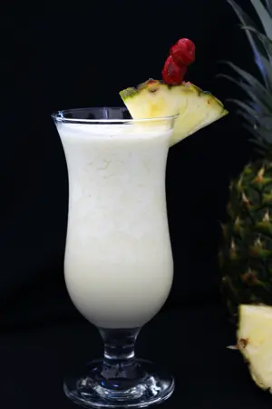 coconut pineapple smoothie